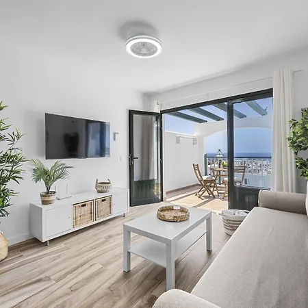 Apartamento Casahost Arrocha Seaview Puerto del Carmen (Lanzarote)