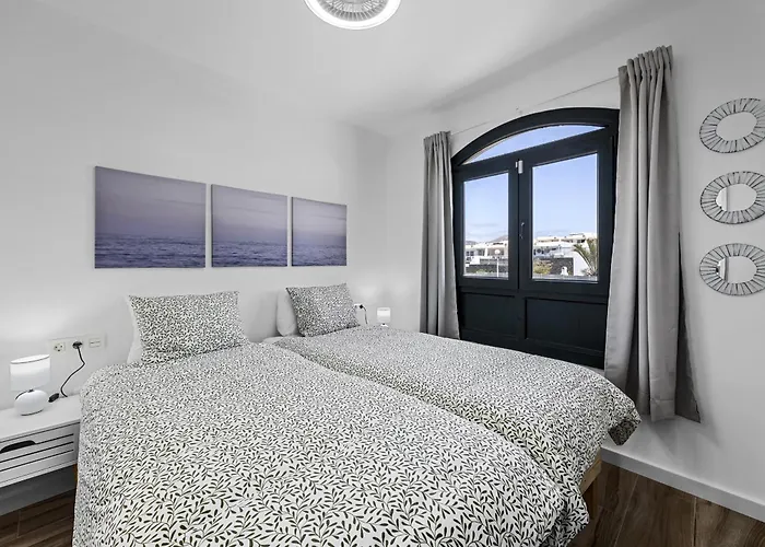 Casahost Arrocha Seaview 公寓 *